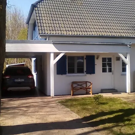 Dom wakacyjny Haus Sturmschwalbe Ummanz